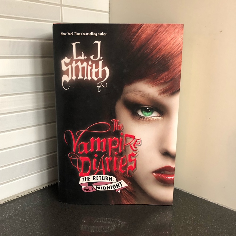 The Vampire Diaries The Return: Midnight hardcover